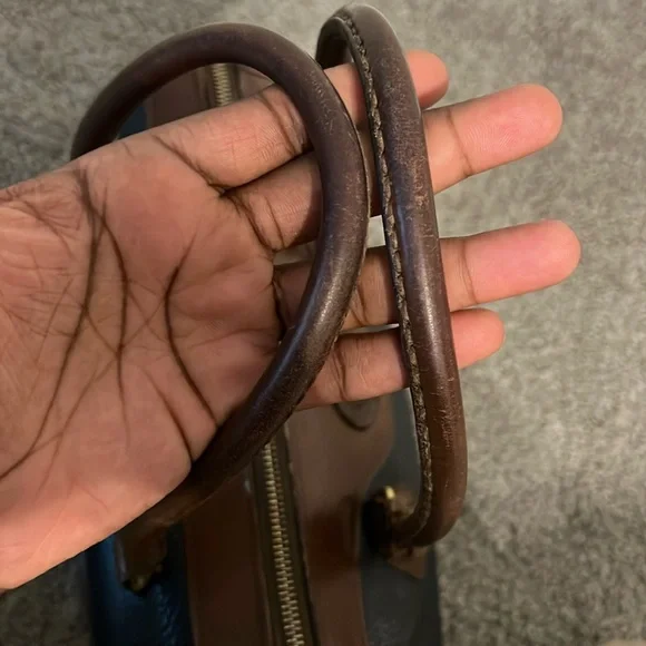 Dooney & Bourke Leather Handbag - Picture 4 of 15